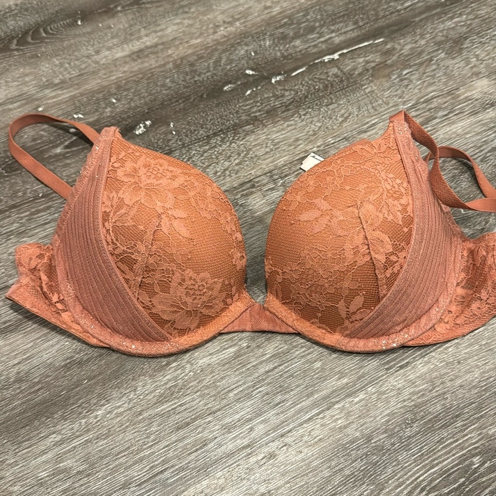 Victoria’s Secret Dream Angels Push Up Bra